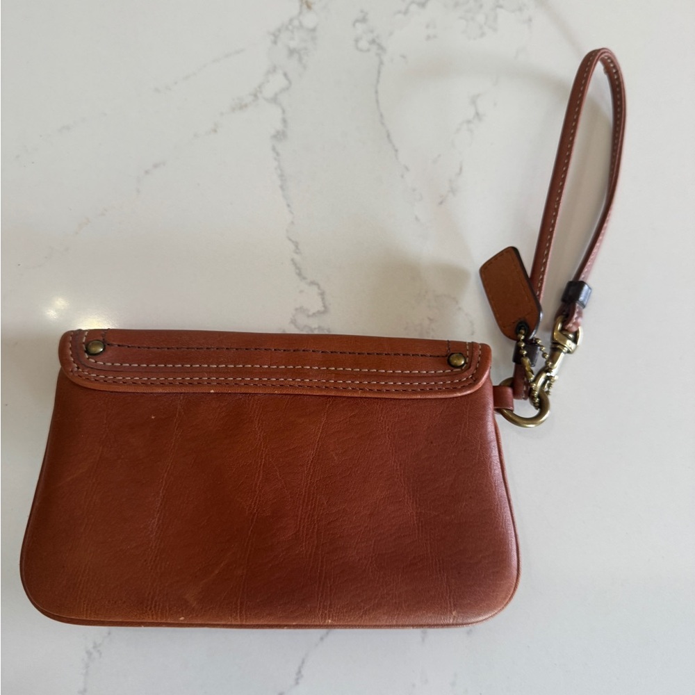 Coach 65th anniversary Leather Wristlet Clutch in Saddle Brown / Gigi - Picture 2 of 7